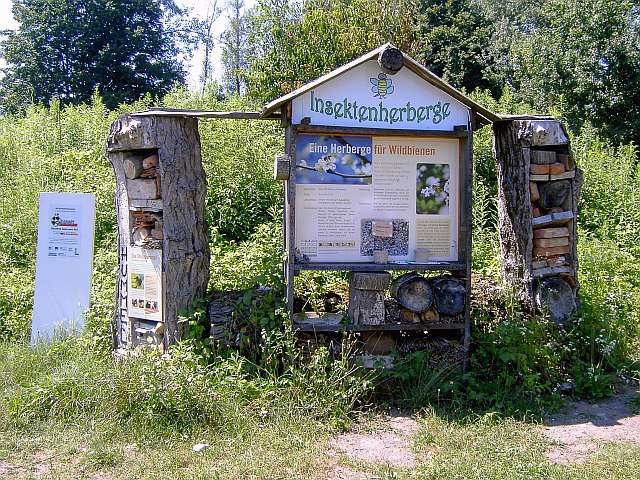 Insektenhotel.jpg