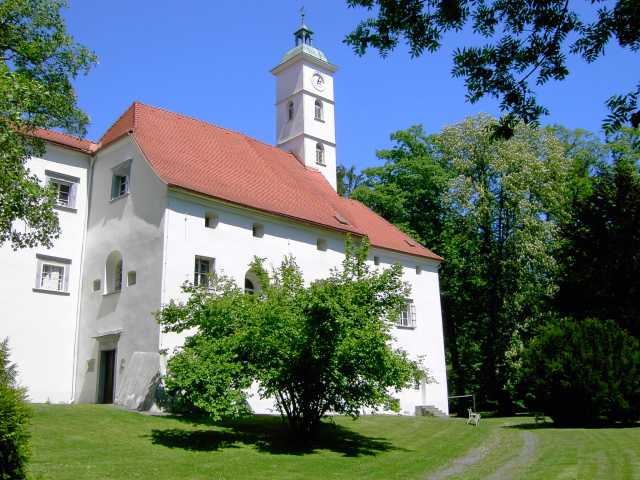 Kapelle-Schloss-Neudorf.jpg